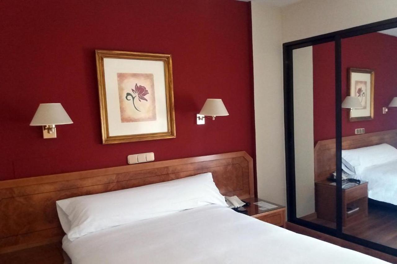 Ávila Hotel Don Carmelo מראה חיצוני תמונה