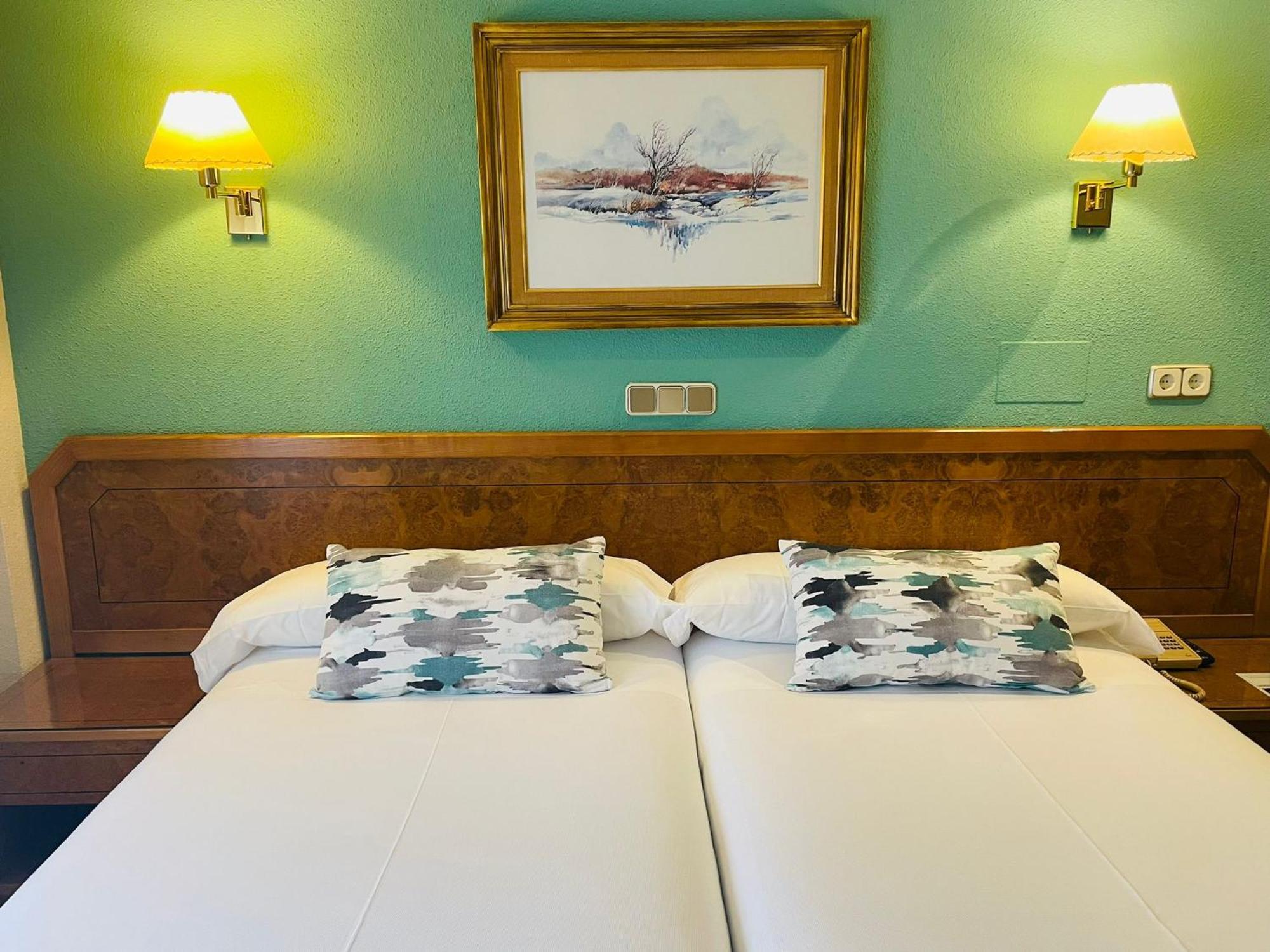 Ávila Hotel Don Carmelo מראה חיצוני תמונה