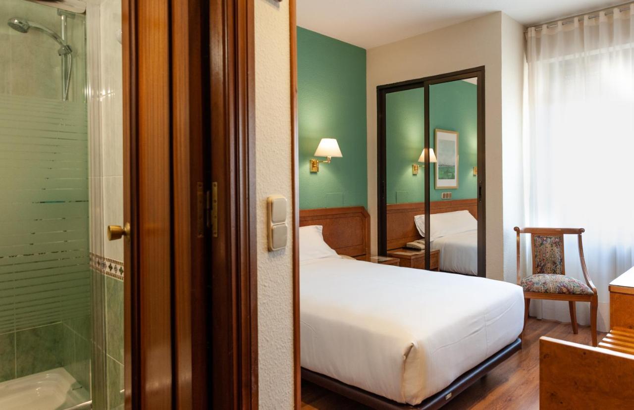 Ávila Hotel Don Carmelo מראה חיצוני תמונה